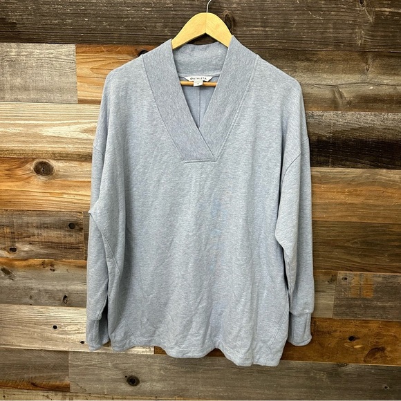 Athleta Clarity V-Neck Soft Sweatshirt Comfort Casual Active Light Blue Women 1X - Picture 1 of 10